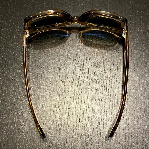 Tom Ford Square Sunglasses TF582 Julia-02 45P Transparent Champagne - Picture 7 of 12